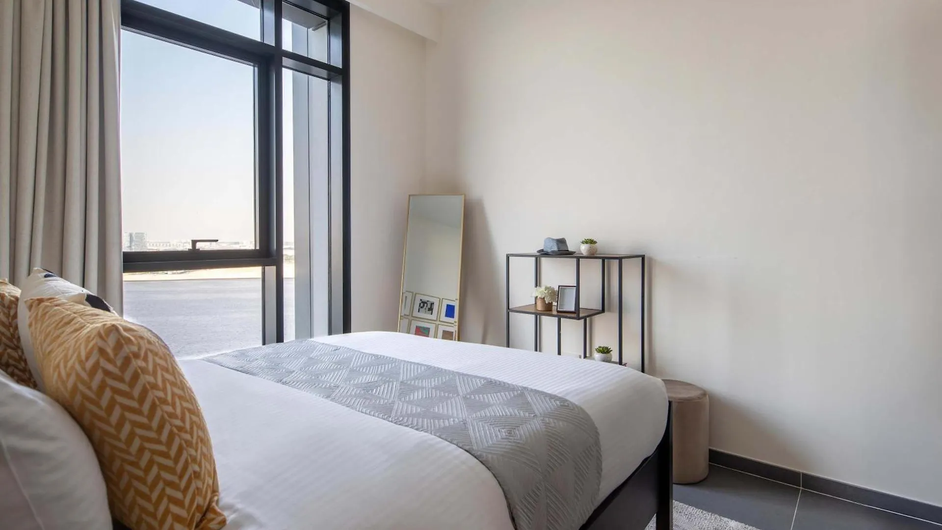 Apartment Frank Porter - Creek Edge Tower 1 Dubai
